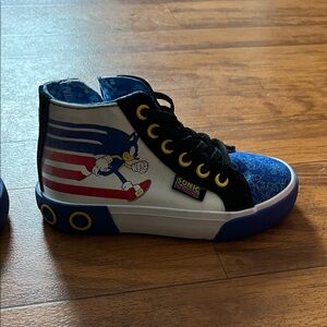 Sonic the Hedgehog Kids Sneakers - Blue, Black, and White